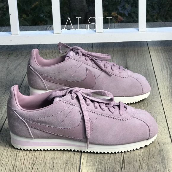NWT Nike Cortez Classic Suede Elemental Rose WMNS - Picture 7 of 8
